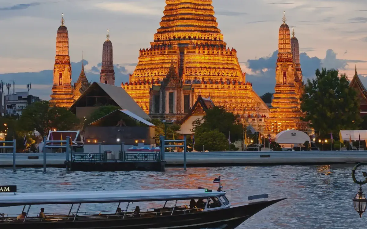 Wat Arun Guide: Temple of Dawn in Bangkok