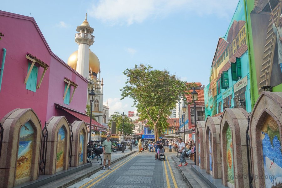 Colorful pedestrian street in Singapore's Kampong Glam district